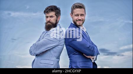Concept Business People.L'apparence soignée améliore la réputation de l'entrepreneur.Les gens d'affaires barbus se posent en toute confiance.Parfait Banque D'Images