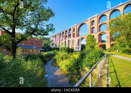 Goeltzsch Viaduc pont de chemin de fer en Saxe, Allemagne - plus grand pont de briques Banque D'Images