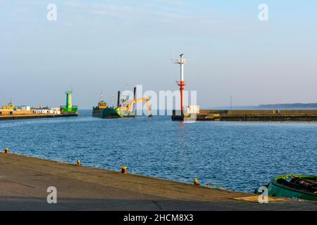 L'embouchure du port de Wladysławowo.Mer Baltique, Pologne Banque D'Images