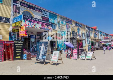 GROZNY, RUSSIE - 25 JUIN 2018 : vue d'ensemble du marché de Berkat à Grozny, Russie. Banque D'Images