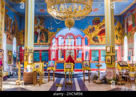 GROZNY, RUSSIE - 25 JUIN 2018 : intérieur de l'église de l'Archange Michel à Grozny, Tchétchénie, Russie Banque D'Images