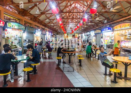 SINGAPOUR, SINGAPOUR - 12 MARS 2018 : Maxwell Food Centre, Chinatown Hawker Centre à Singapour. Banque D'Images