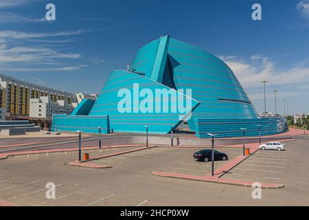 ASTANA, KAZAKHSTAN - 9 JUILLET 2018: Kazakhstan Central concert Hall à Astana maintenant Nur-Sultan , capitale du Kazakhstan. Banque D'Images