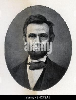 La légende de cette image est la suivante : « Lincoln en 1865. D'après une photo de Moses Parker Rice. »Abraham Lincoln était le président des États-Unis en 16th.Il a servi du 1861 mars à son assassinat le 15 avril 1865.Il a été choisi comme candidat républicain à la convention en 1860.Lincoln était avocat, mais avant de se rendre à l'école de droit, il a occupé divers emplois. Banque D'Images