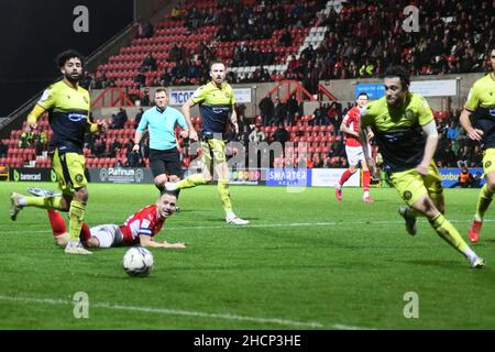 Swindon Town v Stevenage, EFL Sky Bet League 2, football au terrain du comté, Swindon, Banque D'Images