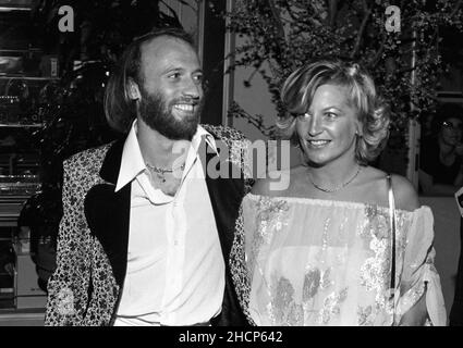 Maurice Gibb et sa femme Yvonne Gibb Circa des années 80 crédit : Ralph Dominguez/MediaPunch Banque D'Images