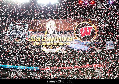 Las Vegas, Nevada, États-Unis.30th décembre 2021.Vue intérieure du tableau de bord à la fin du SRS distribution Las Vegas Bowl, avec les Wisconsin Badgers et les Arizona State Sun Devils au stade Allegiant de Las Vegas, Nevada.Les Badgers du Wisconsin ont vaincu les Sun Devils de l'État de l'Arizona de 20 à 13.Christopher Trim/CSM/Alamy Live News Banque D'Images