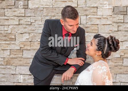 Photos de mariage d'un couple latino-américain (cubain) Banque D'Images