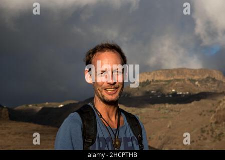 Fabian Ritter est biologiste spécialiste des baleines à la Gomera dans les îles Canaries et fondateur de l'organisation de conservation M.E.E.R. Banque D'Images