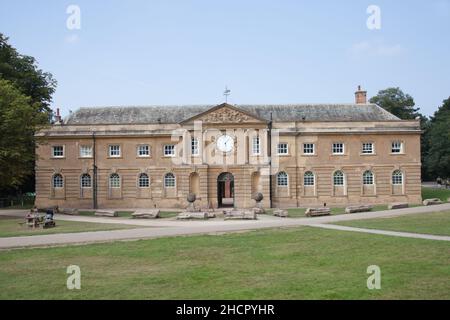 Un bâtiment à l'intérieur de Wollaton Park à Nottingham, au Royaume-Uni Banque D'Images