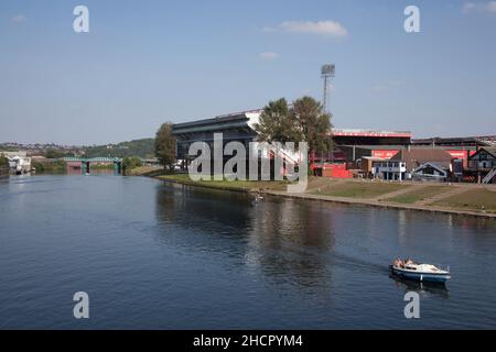 Nottingham Forest City Ground, à l'ouest de Bridgford, sur la rivière Trent, au Royaume-Uni Banque D'Images