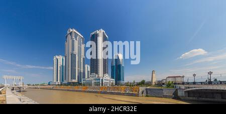 Gratte-ciel de la ville de Grozny, Tchétchénie Russie Banque D'Images