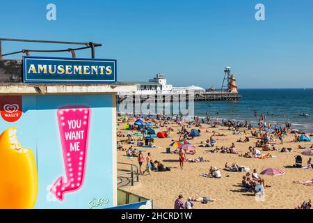 Angleterre, Dorset, Bournemouth, Bournemouth Beach et Pier Banque D'Images