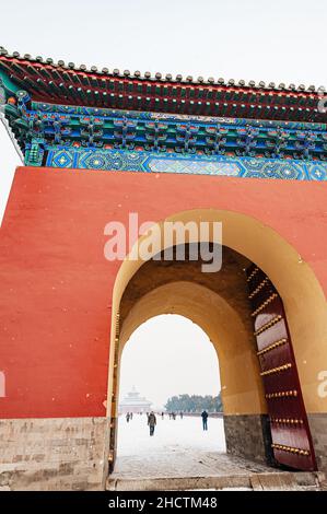 Temple du ciel (Tiantan) le jour de janvier enneigé, Beining, Chine, RPC Banque D'Images