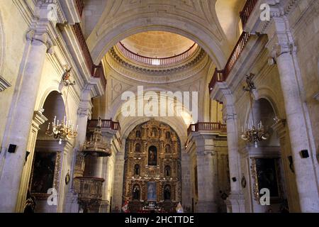 L'église jésuite historique Iglesia de la Compania à Arequipa, Pérou Banque D'Images