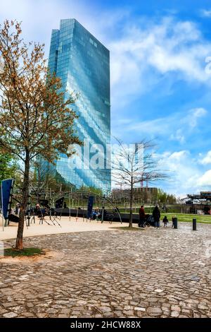 Banque centrale européenne (EZB) dans le quartier d'Osthafen à Francfort-sur-le-main Banque D'Images