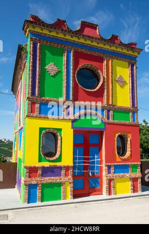 ALBA, ITALIE - 5 AOÛT 2021 : sur le territoire des Langhe, à la Morra se trouve la chapelle de la Madonna delle Grazie. Banque D'Images