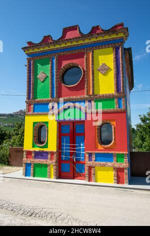 ALBA, ITALIE - 5 AOÛT 2021 : sur le territoire des Langhe, à la Morra se trouve la chapelle de la Madonna delle Grazie. Banque D'Images