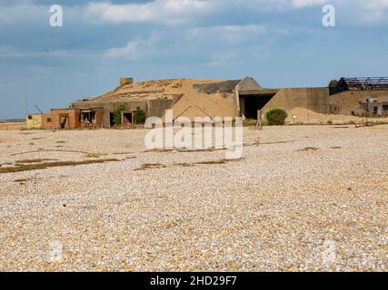 Bâtiments d'essais de bombes militaires abandonnés, ancien centre de recherche sur les armes atomiques, Orford Ness, Suffolk, Royaume-Uni Banque D'Images