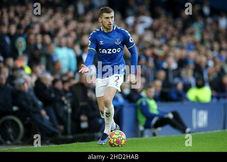 Everton, Royaume-Uni.02nd janvier 2022.Jonjoe Kenny d'Everton en action.Premier League Match, Everton v Brighton & Hove Albion au Goodison Park de Liverpool le dimanche 2nd janvier 2022. Cette image ne peut être utilisée qu'à des fins éditoriales.Utilisation éditoriale uniquement, licence requise pour une utilisation commerciale.Aucune utilisation dans les Paris, les jeux ou les publications d'un seul club/ligue/joueur. photo par Chris Stading/Andrew Orchard sports Photography/Alamy Live News crédit: Andrew Orchard sports Photography/Alamy Live News Banque D'Images