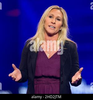 Phoenix, Arizona, États-Unis.2nd janvier 2022.La représentante MARJORIE TAYLOR-GREENE (R-GA) parle à AmericaFest, un événement Turning point USA à Phoenix, en Arizona.(Image de crédit : © Brian Cahn/ZUMA Press Wire) Banque D'Images