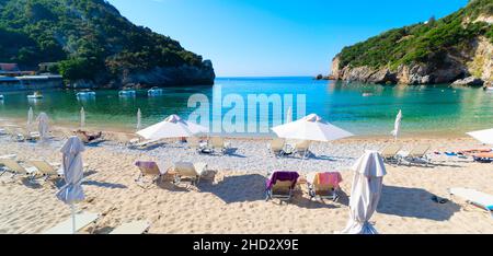 Plage de Paleokastritsa sur Korfu, Grèce Banque D'Images