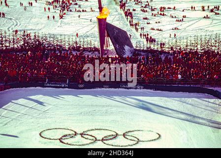 Lysgårdsbakkene ski Jumping Arena aux Jeux Olympiques d'hiver de 1994 Banque D'Images