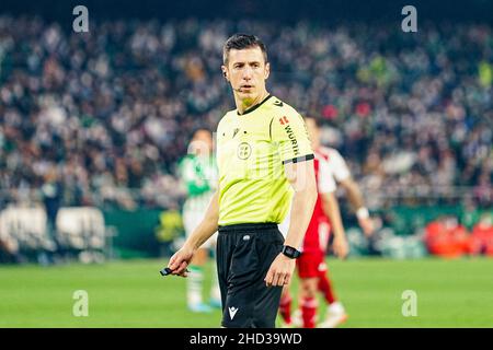 Séville, Espagne.02nd janvier 2022.Arbitre Soto Grado vu pendant le match de la Liga Santander 2021/2022 entre Real Betis et RC Celta de Vigo au stade Benito Villamarin à Séville (score final; Real Betis 0:2 RC Celta de Vigo) Credit: SOPA Images Limited/Alay Live News Banque D'Images