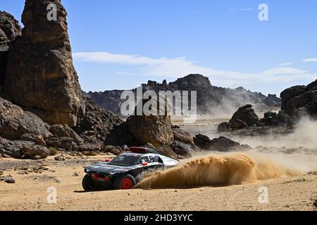 224 Ekstrom Mattias (swe), Bergvist Emil (swe), Team Audi Sport, Audi RS Q e-tron, Auto FIA T1/T2, action pendant la phase 1B du Dakar Rally 2022 autour de Hail, le 2nd janvier 2022 à Hail, Arabie Saoudite - photo: Eric Vargiolu/DPPI/LiveMedia Banque D'Images