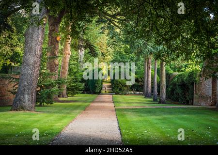 Vue sur les jardins du Melbourne Hall. Banque D'Images