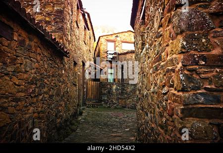 Village schiste de Gondragaz à Miranda do Corvo, portugal Banque D'Images