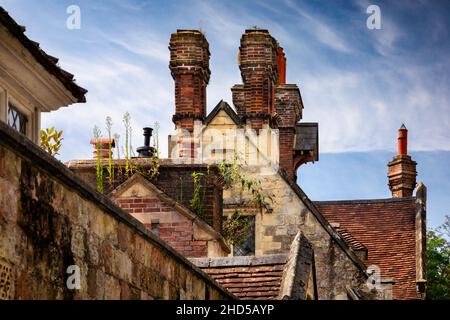 Charmant(s) bâtiment(s) dans la rue. Banque D'Images