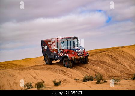 522 de Groot Richard (nld), Hulsebosch Jan (nld), Laan Mark (nld), pompiers Dakar Team, Iveco Magirus 4x4 DRNL, T5 FIA Camion, action pendant la phase 2 du Dakar Rally 2022 entre Hail et Al Artawiya, le 3rd 2022 janvier à Al Artawiya,Arabie Saoudite - photo Gigi Soldano / DPPI Banque D'Images