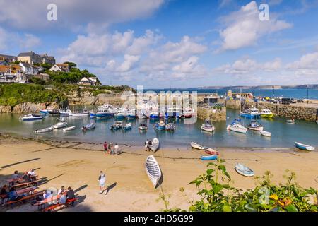 Le pittoresque port historique de Newquay à Newquay, sur la côte nord de Cornwall. Banque D'Images