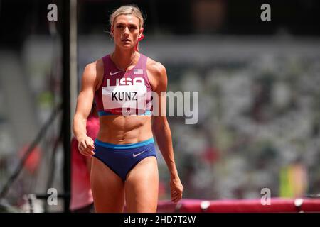 Annie Kunz participant au saut en hauteur de l'heptathlon aux Jeux Olympiques de Tokyo en 2020. Banque D'Images