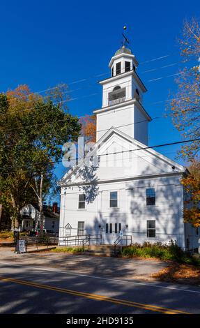 L'architecture revivale grecque Sandwich Methodist Church Meeting House Community Church, Center Sandwich, un village du New Hampshire, Nouvelle-Angleterre, États-Unis Banque D'Images