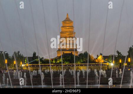 Fontaines devant la Grande Pagode de l'OIE sauvage à Xi'an, en Chine Banque D'Images