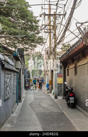 BEIJING, CHINE - 28 AOÛT 2018 : rue typique de Hutong à Beijing, Chine Banque D'Images