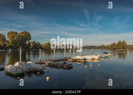 Vue sur le Rhin à Stein am Rhein, canton de Schaffhausen, Suisse Banque D'Images