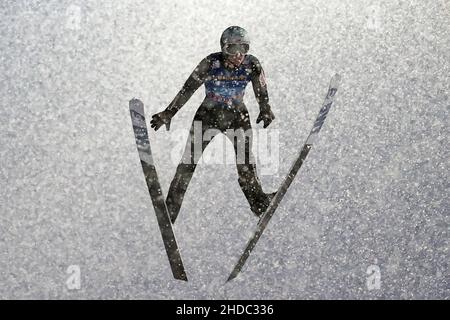 Bischofshofen, Autriche.05th janvier 2022.Ski nordique/saut à ski : Tournoi four Hills, coupe du monde, grande colline, hommes, 1st tours sur la colline Paul Ausserleitner.Pawel Wasek de Pologne en action.Credit: Daniel Karmann/dpa/Alay Live News Banque D'Images