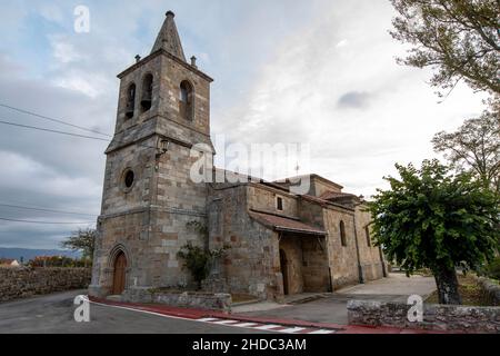 Église romane notre-Dame de l'Assomption en Arija. Banque D'Images