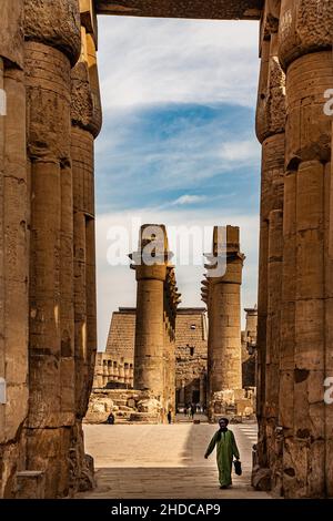 Grande Colonnade, Temple de Louxor, Thèbes, Égypte, Louxor,Thèbes, Égypte, Afrique Banque D'Images