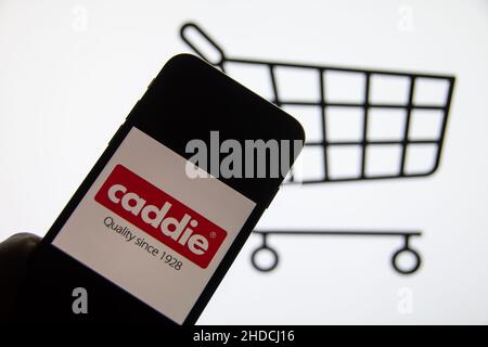 Rheinbach, Allemagne 5 janvier 2022, le logo de la marque de la société allemande de chariots de magasinage 'Caddie' sur l'écran d'un smartphone Banque D'Images