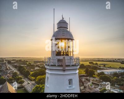 Coucher de soleil à travers la fenêtre du phare Banque D'Images