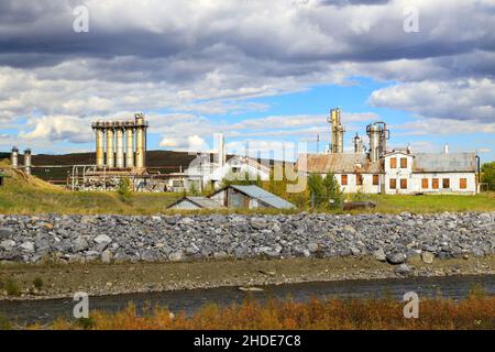 L’usine de gaz de Turner Valley, première installation de traitement et de raffinage du gaz naturel de l’Ouest canadien.L'usine de gaz de Turner Valley est un site provincial historique Banque D'Images