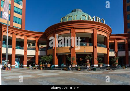 AvLusíada,Lisboa,Portugal,octobre 13,2021: Cerntro Colombo c'est un grand centre commercial dans la zone du campus de Lisbonne. Banque D'Images