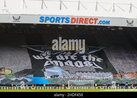 Wor Flags est exposé dans le stand Gallowgate - Newcastle United v Chelsea, Premier League, St James' Park, Newcastle upon Tyne, Royaume-Uni - 30th octobre 2021 usage éditorial exclusif - restrictions DataCo applicables Banque D'Images