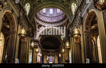 Intérieur de la cathédrale Basilique des Saints Pierre et Paul à Philadelphie, Etats-Unis Banque D'Images