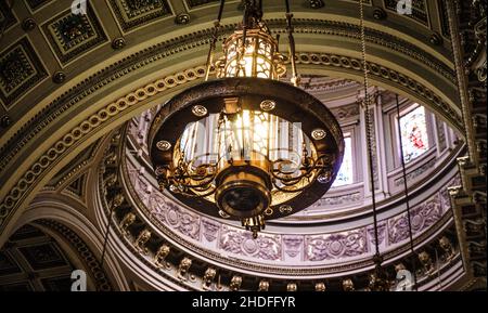 Intérieur de la cathédrale Basilique des Saints Pierre et Paul à Philadelphie, Etats-Unis Banque D'Images