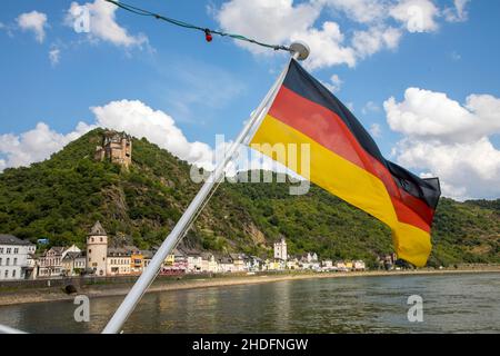 Excursion avec le bateau d'excursion Vater Rhein dans la vallée du Haut-Rhin moyen, site classé au patrimoine mondial de l'UNESCO, château de Katz, Saint-Goarshausen, Rhénanie-Palatin Banque D'Images